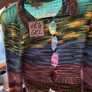 VRG GRL CROPPED SWEATER